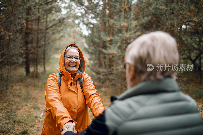 高级一些