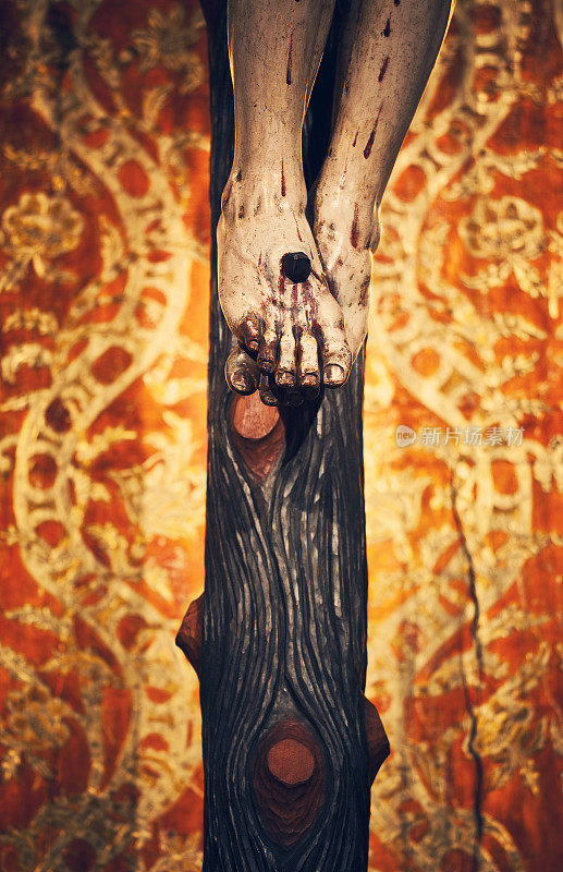 基督被钉在十字架上的脚