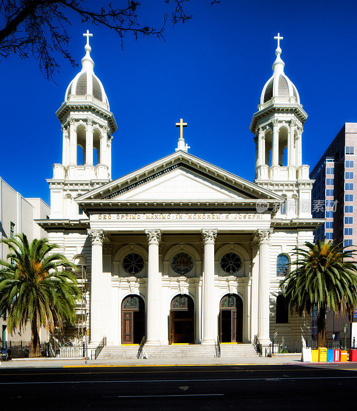 加州圣何塞圣约瑟夫大教堂正面视图