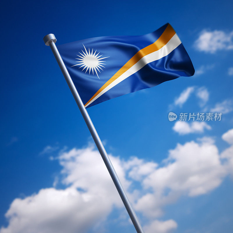 马绍尔群岛的旗帜，映衬着蓝天