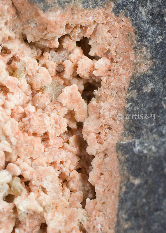 岩石和矿物-粉红色长石，玄武岩