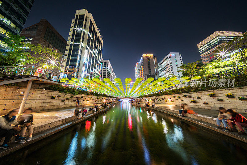 韩国汉城清溪川夜景