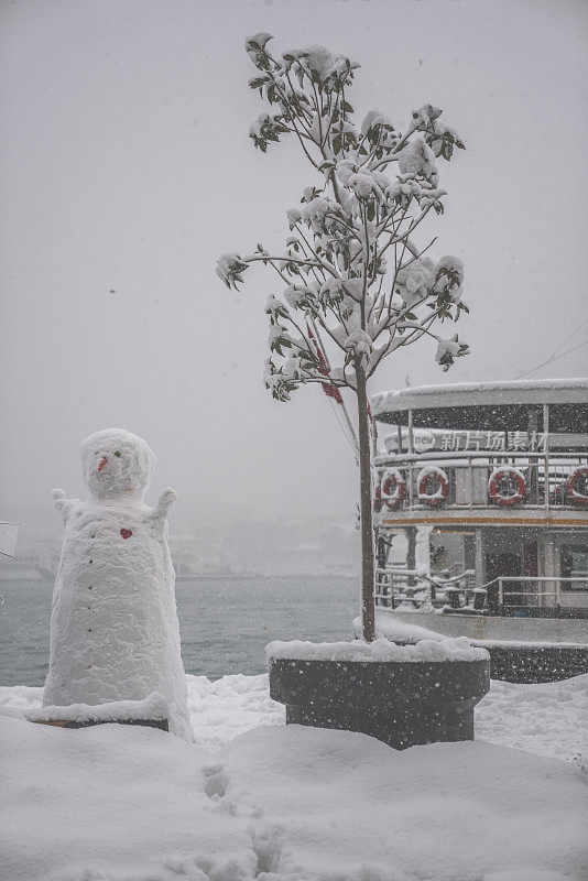 土耳其伊斯坦布尔的雪人