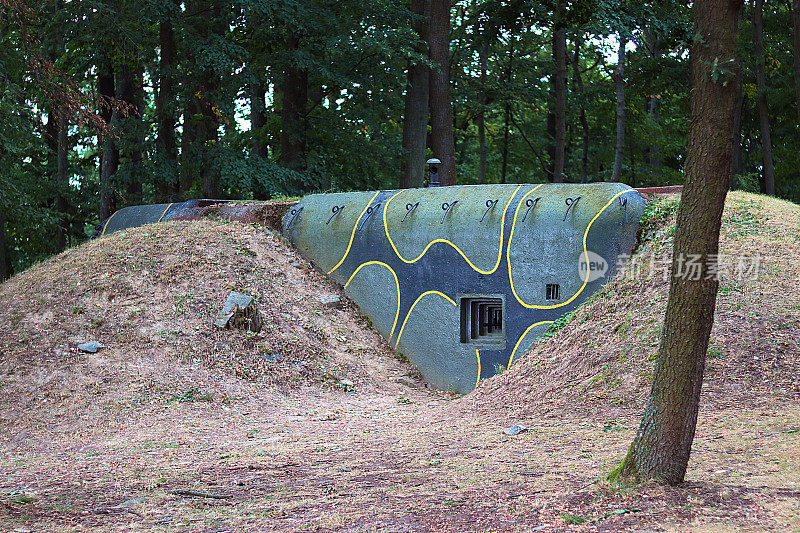 军事防御工事-捷克斯洛伐克堡垒-地堡-从第二次世界大战有漏洞