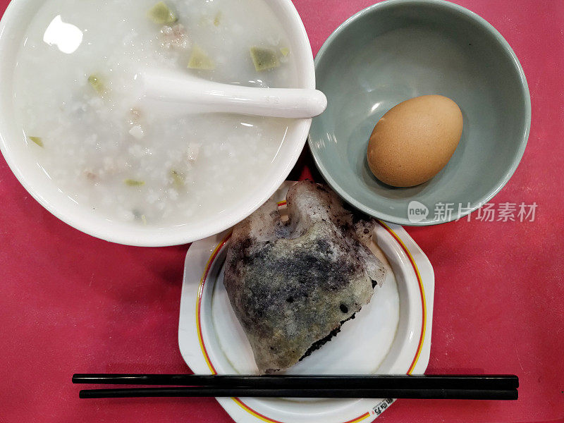 鸡蛋粥饺子