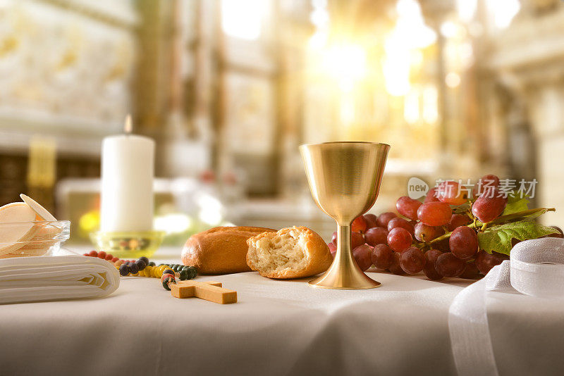 最后的晚餐代表在教堂的桌子上有神圣的食物