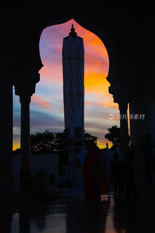 拜图拉赫曼大清真寺