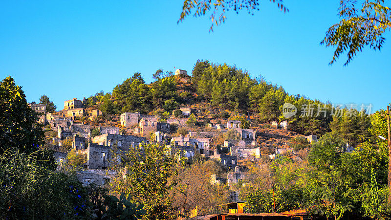 被遗弃的希腊村庄“Kayaköy”