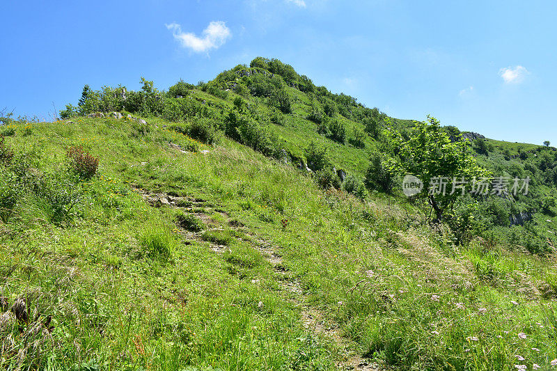 奥地利朱利安阿尔卑斯山的景色