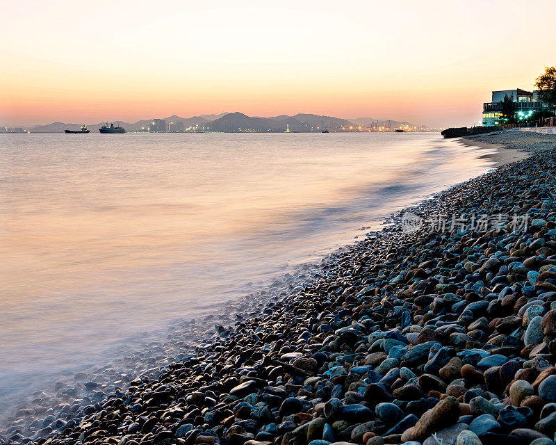 鹅卵石海滩