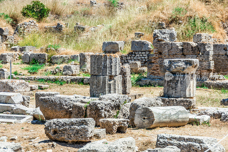 美丽的古希腊科林斯遗址