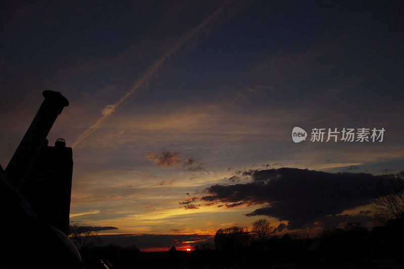 季节的天空看