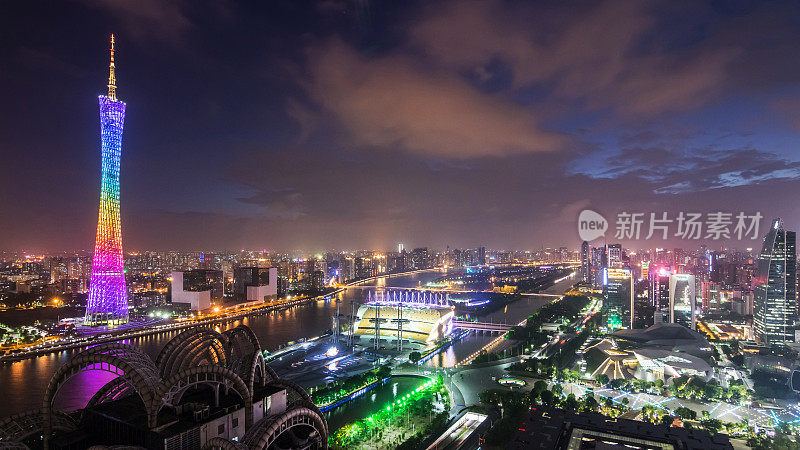 广州CBD黄昏的高架景观