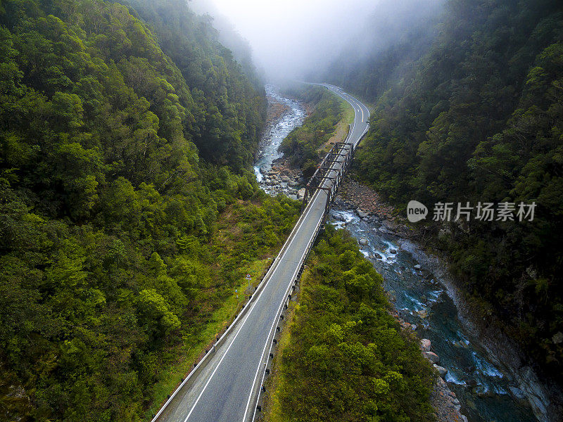 鸟瞰图的Otira山谷