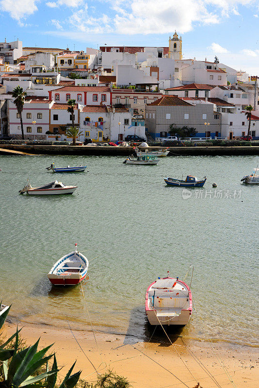 费拉古多镇和阿拉德河，阿尔加维，葡萄牙