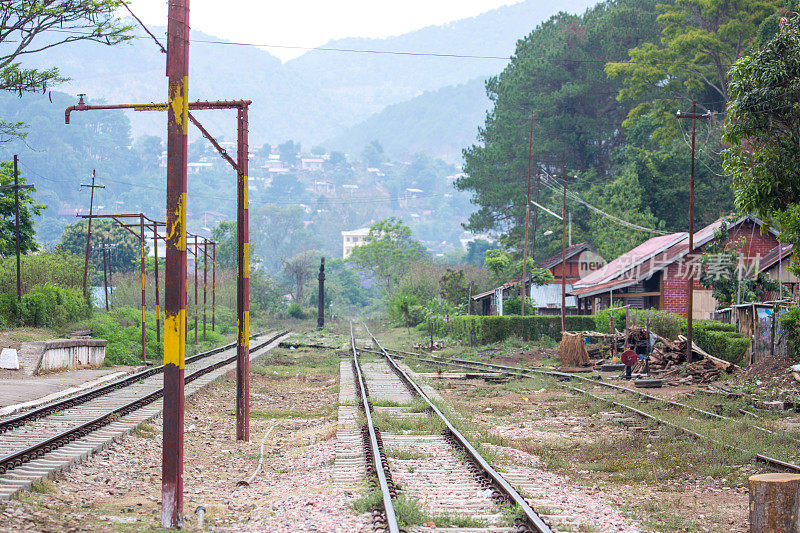 缅甸:卡劳火车站