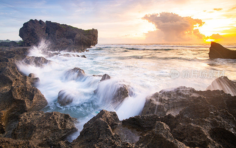 夕阳海景冲绳