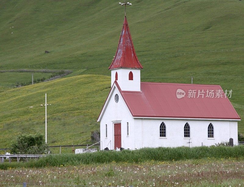 冰岛的乡村教堂