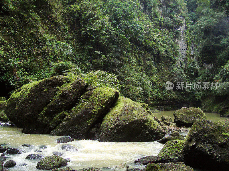 菲律宾帕格桑詹河峡谷