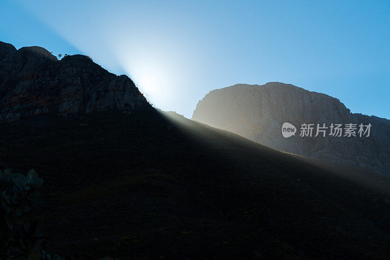 南非西开普省克卢夫山脉的山地景观