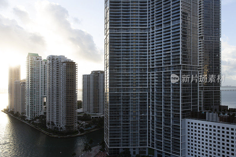 Brickell温泉日出关键