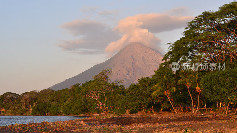 火山、尼加拉瓜