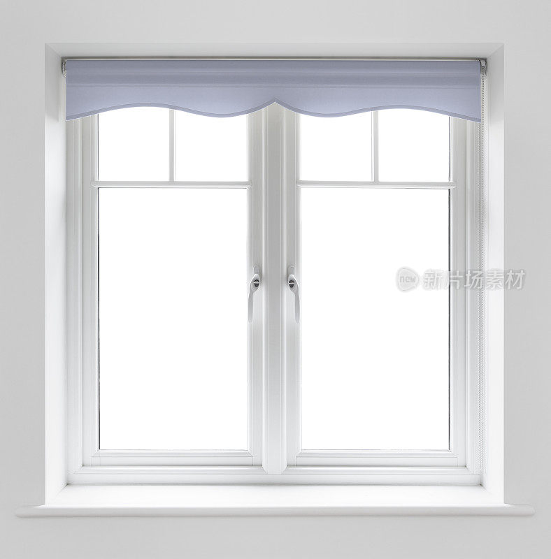 白色窗框与百叶窗隔离