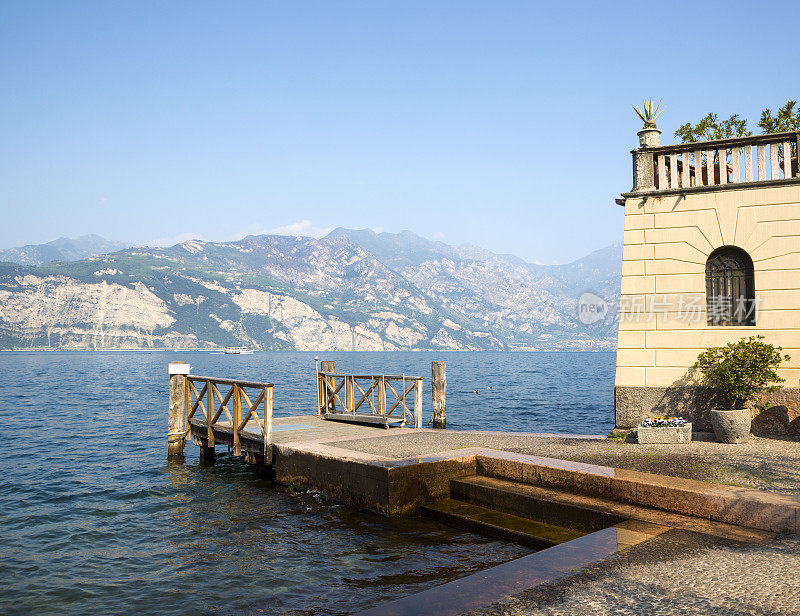 加尔达湖的小码头，意大利加尔达湖