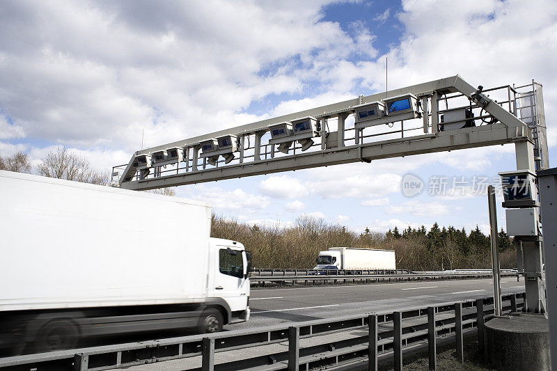 德国高速公路的卡车收费系统-控制龙门