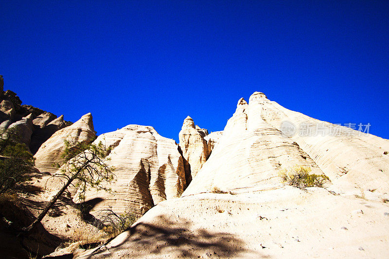 新墨西哥州:卡沙-卡图维帐篷岩石国家纪念碑