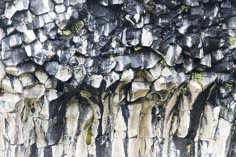 玄武岩六边形，斯瓦提福斯瀑布