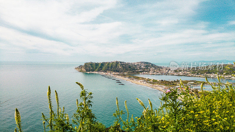 米塞诺海滩，那不勒斯湾，意大利