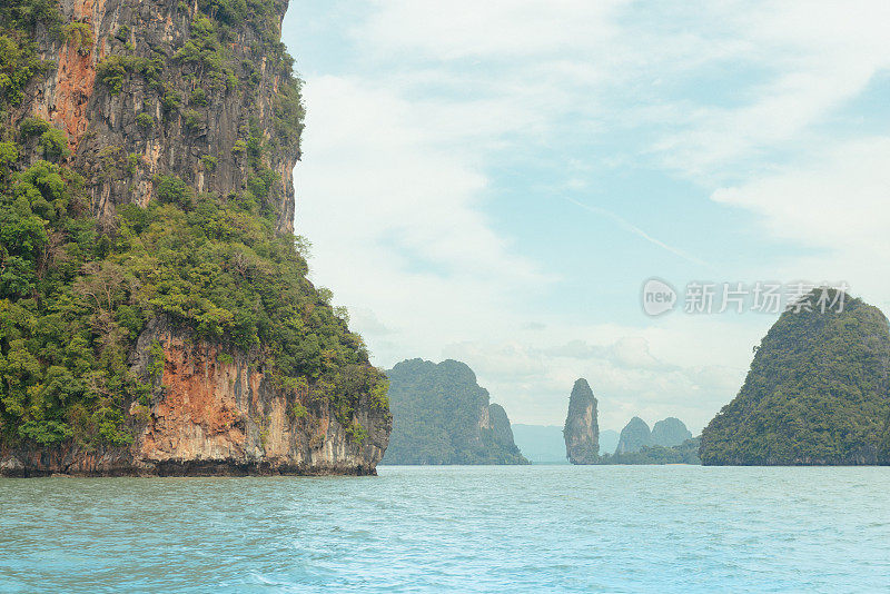 崎岖的喀斯特山区热带香港群岛泰国