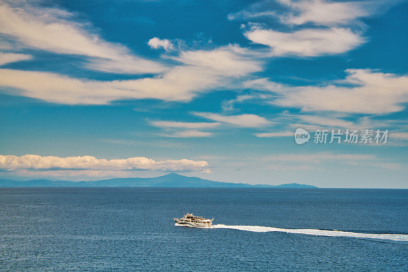 阿马尔菲海岸-地中海-萨莱诺湾