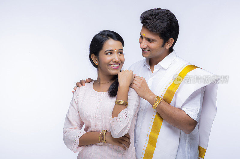 年轻的南印度夫妇-股票照片