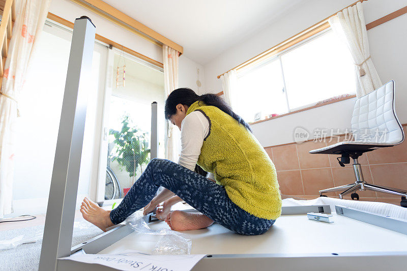 日本妇女在家办公