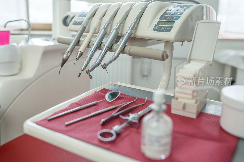 牙科工具和设备的牙齿护理
