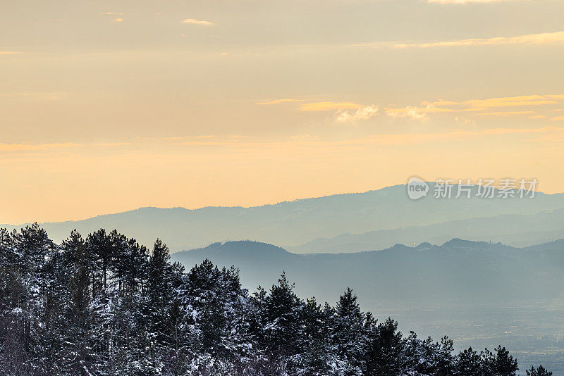 格拉巴山——冬季景观