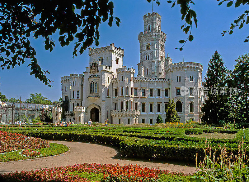 捷克Hluboka城堡