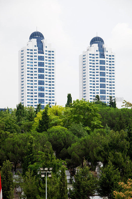 土耳其伊斯坦布尔的高级现代办公大楼
