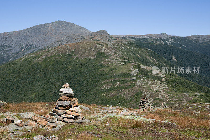 骑上富兰克林，门罗和华盛顿。