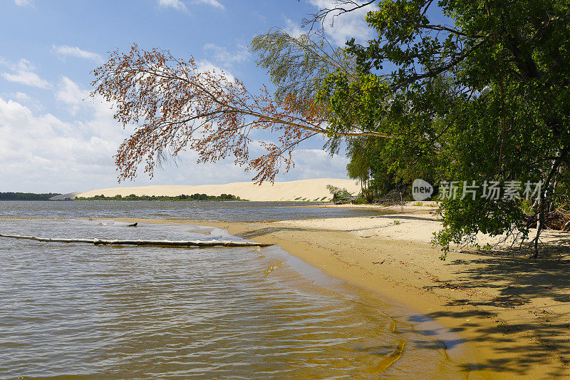 尼达，库尔兰斯特(库里斯切·涅朗)，立陶宛，波罗的海