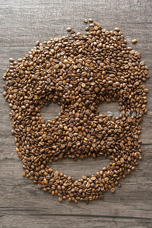 用咖啡豆做成的笑脸
