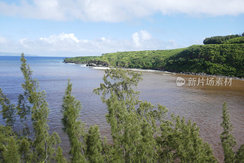 夏威夷毛伊岛的檀香山湾和莫库莱亚湾