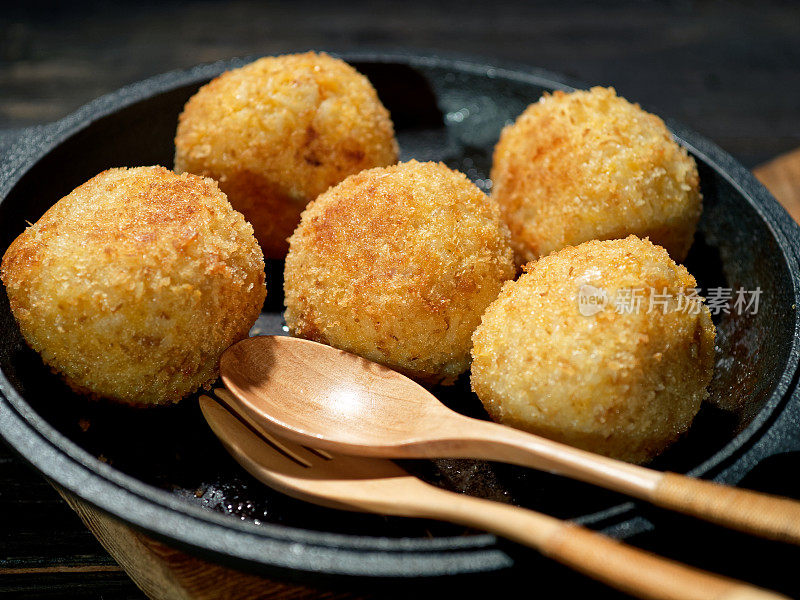 自制素食兰西尼(意式调味饭球)