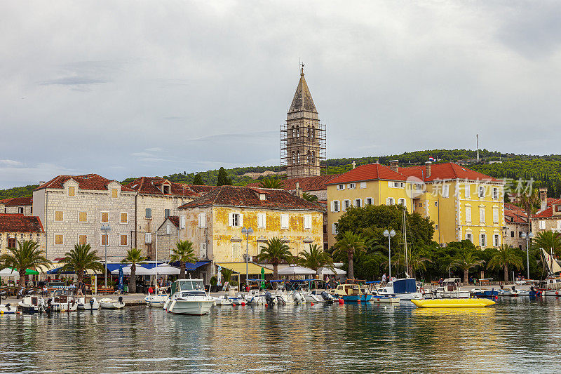 克罗地亚的Supetar镇。