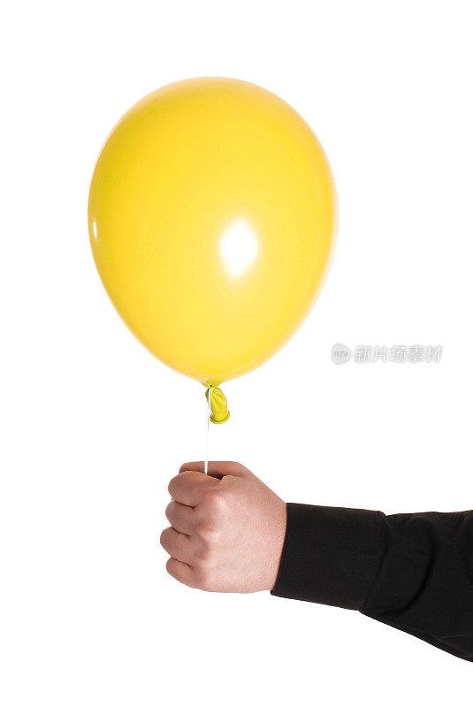拿着黄色气球的人
