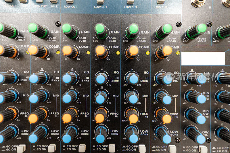 调音台音响设备调试器各种旋钮