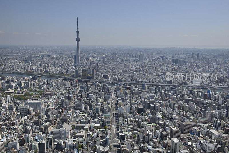 东京大东，从西侧向天空树区拍摄的Yotsugi站航拍图