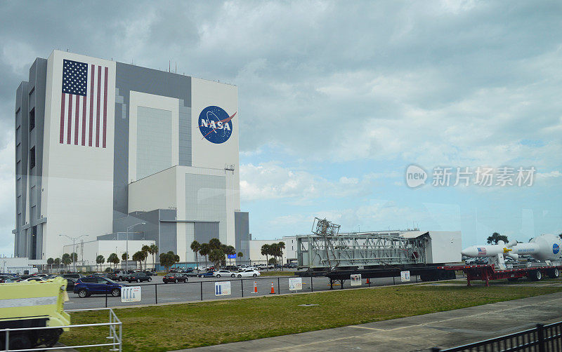 奥兰多肯尼迪航天中心的NASA大楼。